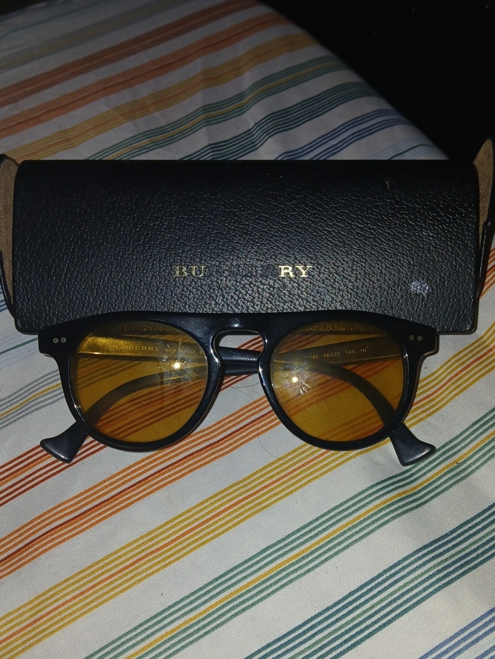 Burberry Carnaby Black/Yellow Square Sunglasses (BE4337F)